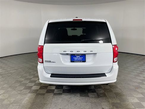 Used 2015 Dodge Grand Caravan SXT image 22