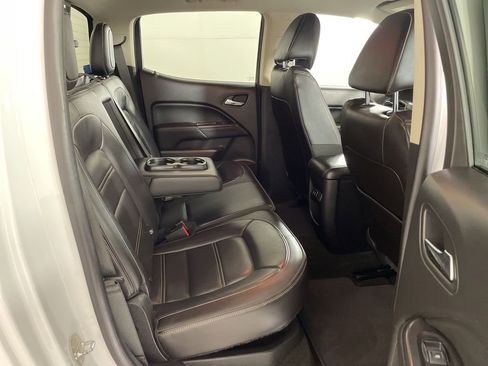 Used 2018 GMC Canyon Denali image 39