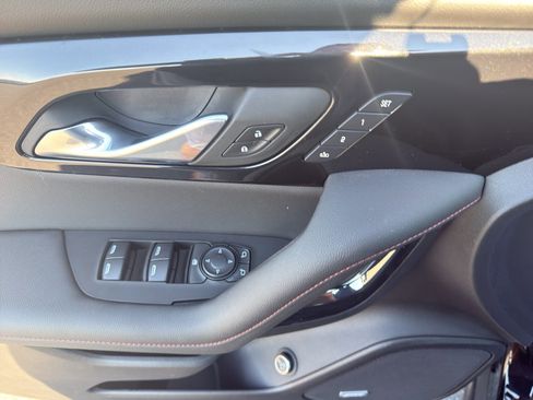 New 2025 Chevrolet Blazer RS w/ Enhanced Convenience Package image 10