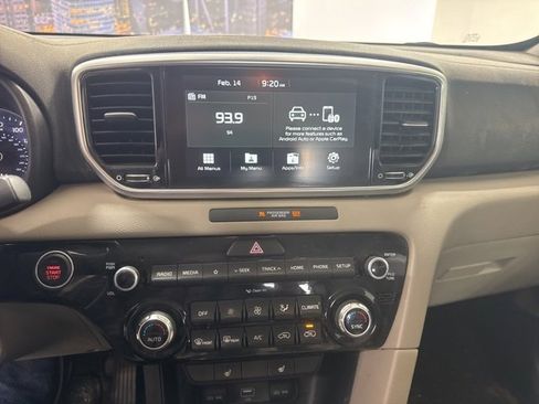 Used 2021 Kia Sportage EX image 14