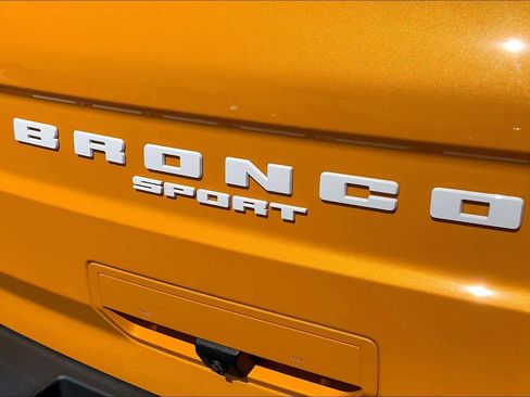 Certified 2022 Ford Bronco Sport Outer Banks w/ Tech Package AWD/4WD image 30