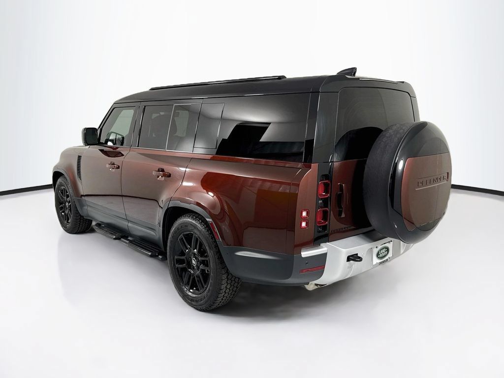 Used 2025 Land Rover Defender 130 S AWD/4WD image 7
