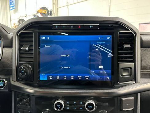 Certified 2022 Ford F150 Platinum w/ Equipment Group 701A High AWD/4WD image 23