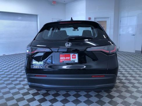 Used 2025 Honda HR-V LX image 13