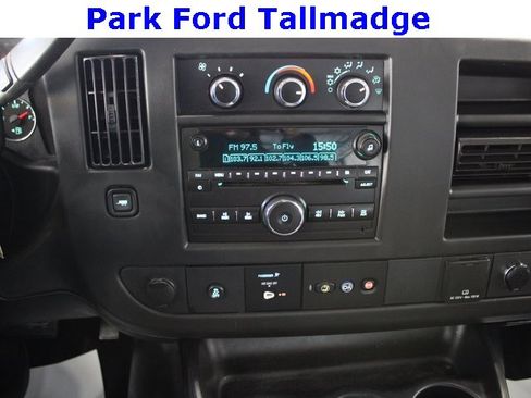 Used 2016 Chevrolet Express 2500 image 16