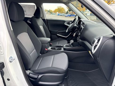 New 2025 Kia Soul LX image 11