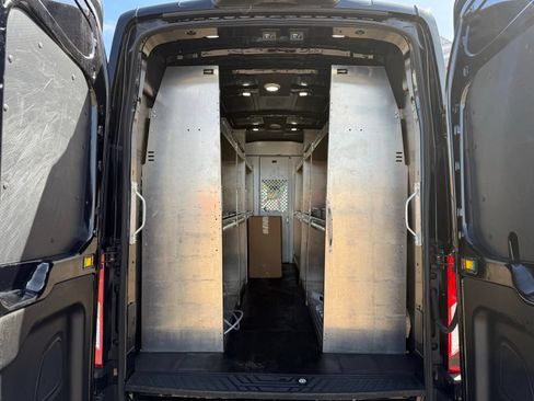 Used 2019 Ford Transit 250 148 High Roof Extended RWD image 11