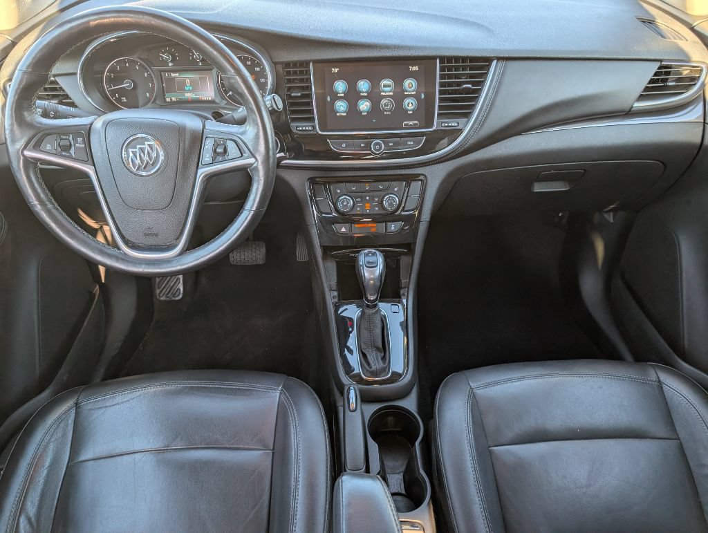 Used 2018 Buick Encore Essence FWD image 8