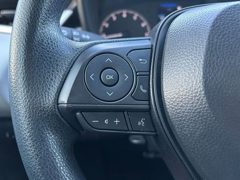 Used 2025 Toyota Corolla LE FWD image 20