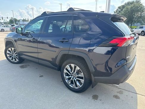 Certified 2023 Toyota RAV4 XLE Premium AWD/4WD image 5