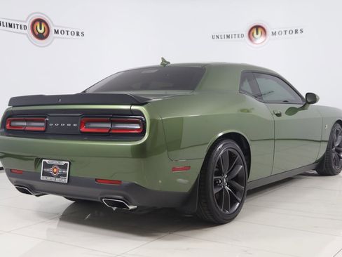 Used 2019 Dodge Challenger R/T Scat Pack w/ Shaker Package image 3