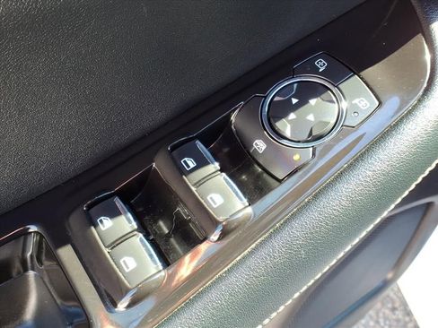 Used 2020 Ford Edge ST w/ Cold Weather Package image 17