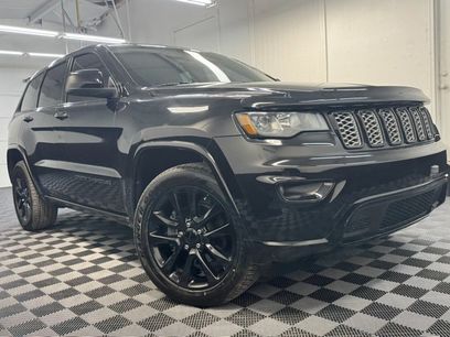 Used 2018 Jeep Grand Cherokee Altitude