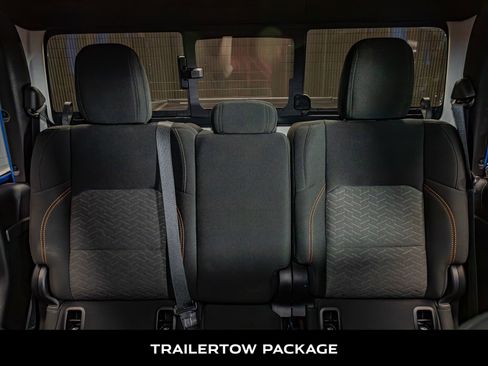 Used 2021 Jeep Gladiator Mojave AWD/4WD image 11