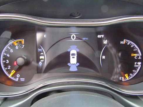 Used 2021 Jeep Grand Cherokee High Altitude image 14