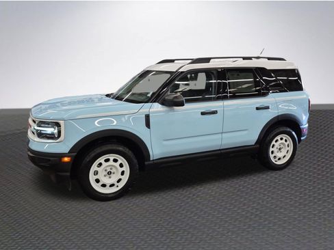 Certified 2024 Ford Bronco Sport Heritage AWD/4WD image 2