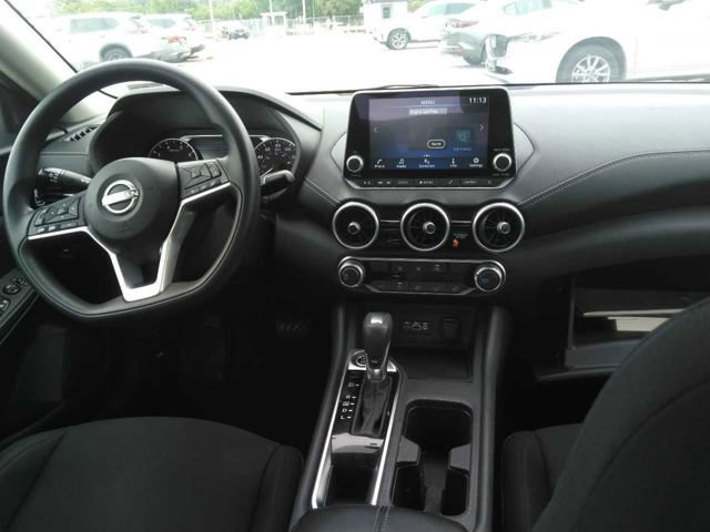 Used 2024 Nissan Sentra SV FWD image 3