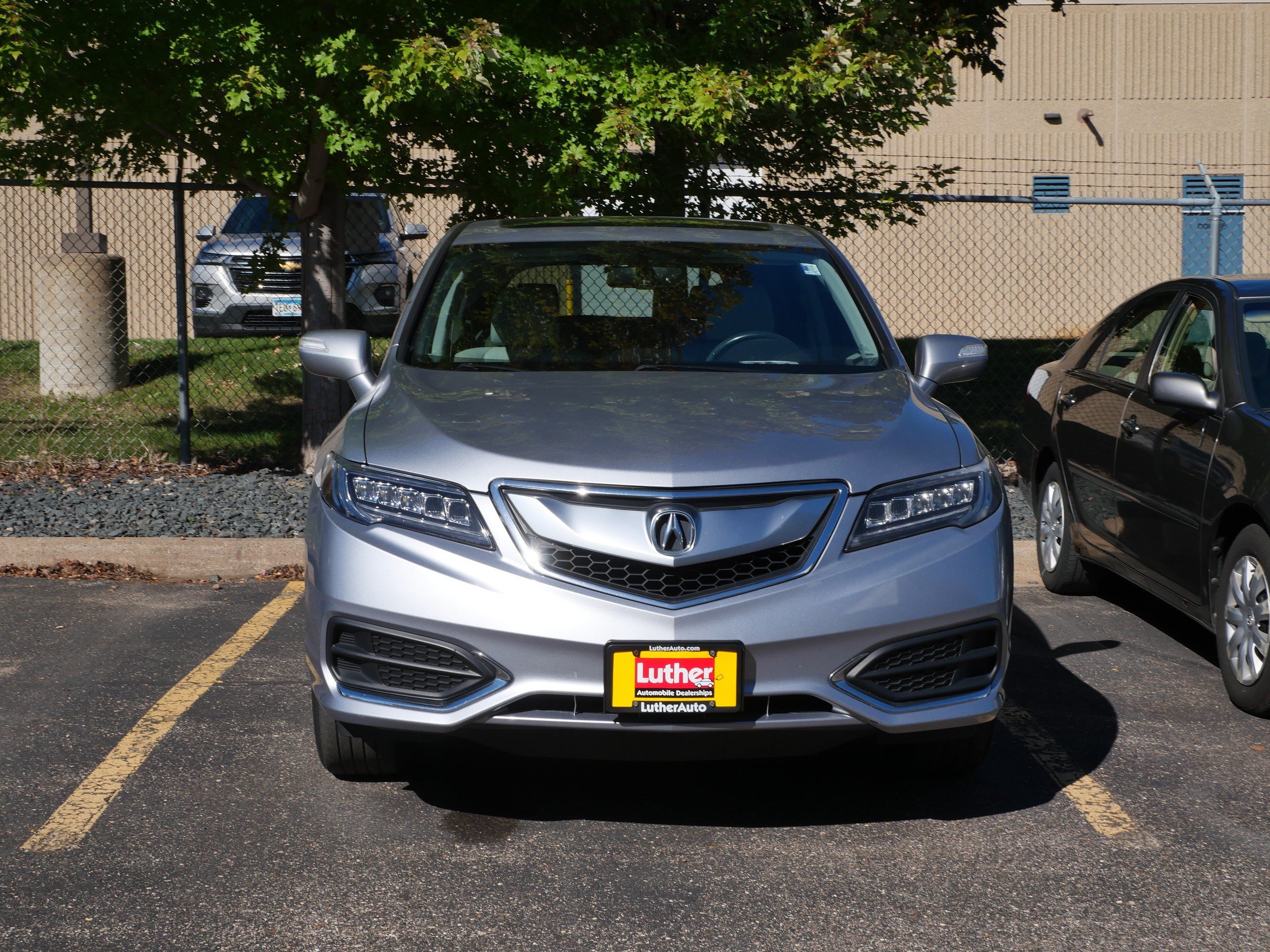 Used 2018 Acura RDX AWD image 2