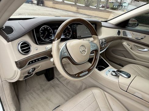 Used 2016 Mercedes-Benz S 550 4MATIC Sedan image 18