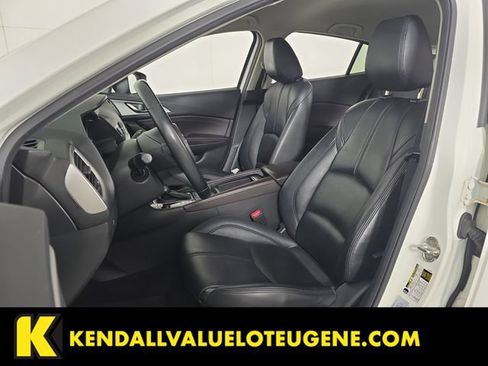 Used 2017 MAZDA MAZDA3 Touring FWD image 23