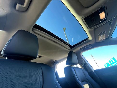 Used 2020 Lexus RX 350 AWD w/ Premium Package image 13