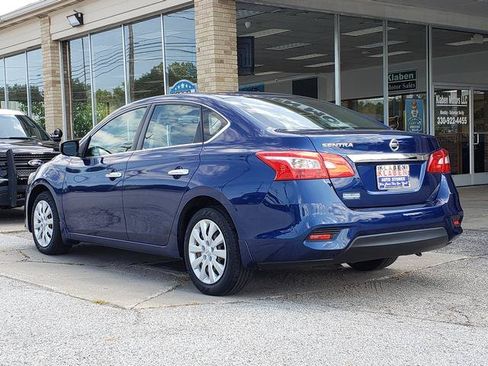 Used 2019 Nissan Sentra S FWD image 3