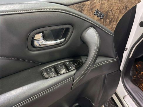 Used 2022 INFINITI QX80 Premium Select w/ Cargo Package image 19