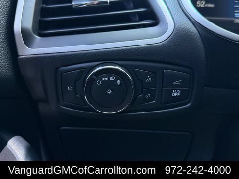 Used 2019 Ford Edge SEL w/ Cold Weather Package FWD image 25