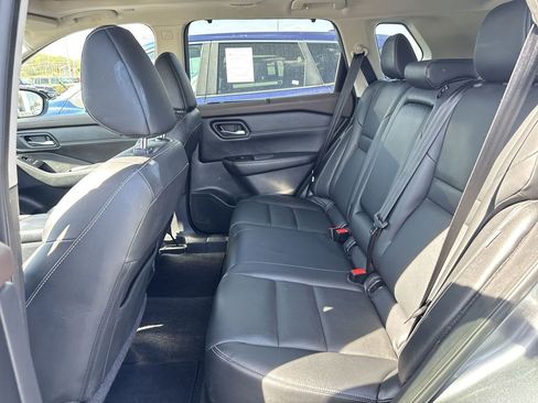 Used 2022 Nissan Rogue SL w/ SL Premium Package image 23