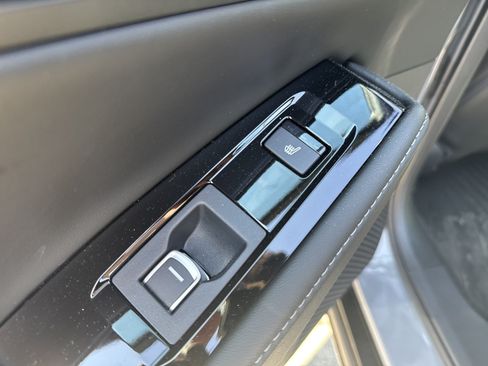 Used 2024 Honda Accord Touring image 22