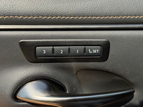 Certified 2022 Lexus ES 350 w/ Premium Package FWD image 31