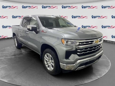 Used 2025 Chevrolet Silverado 1500 LTZ image 1