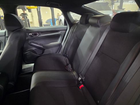 Used 2024 Honda Civic Sport image 11