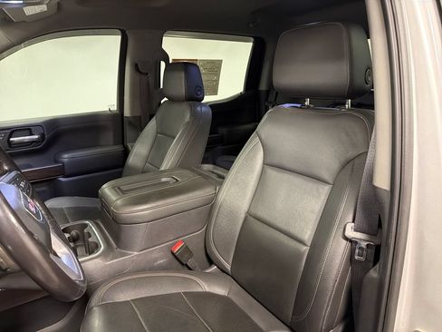 Used 2021 GMC Sierra 1500 SLT w/ SLT Convenience Package AWD/4WD image 25