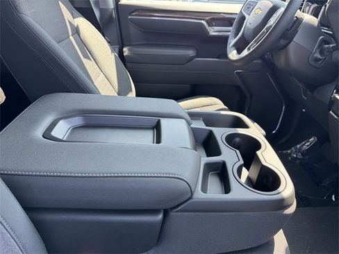 New 2025 Chevrolet Silverado 1500 LT w/ Convenience Package II image 8
