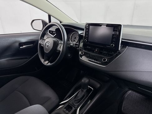 Used 2021 Toyota Corolla LE FWD image 24