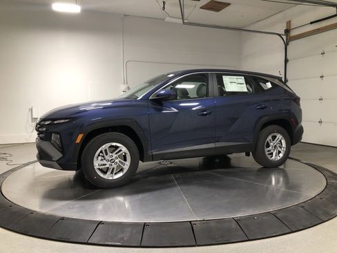 New 2026 Hyundai Tucson SE image 4