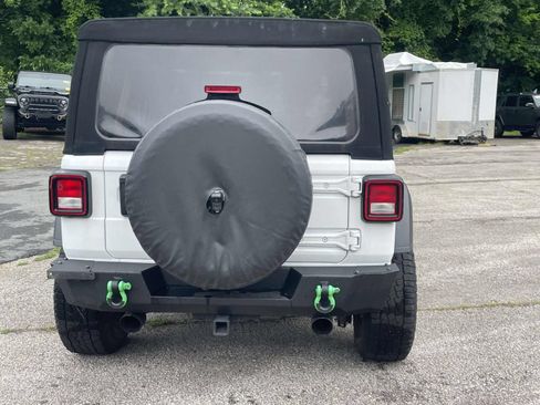 Used 2024 Jeep Wrangler Unlimited Sport AWD/4WD image 22