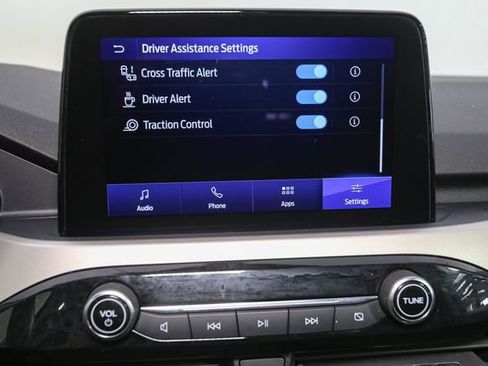 Used 2022 Ford Escape SE w/ Cold Weather Package AWD/4WD image 22
