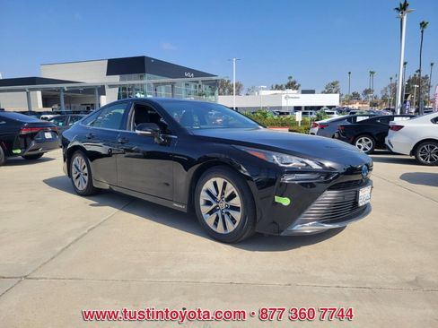 Certified 2022 Toyota Mirai w/ Advanced Technology Package RWD image 2