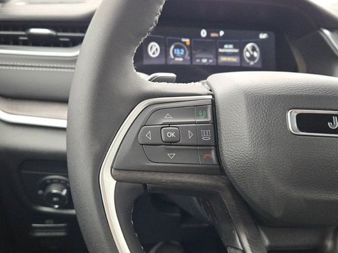 New 2025 Jeep Grand Cherokee Limited w/ MOPAR Finishing Package image 33