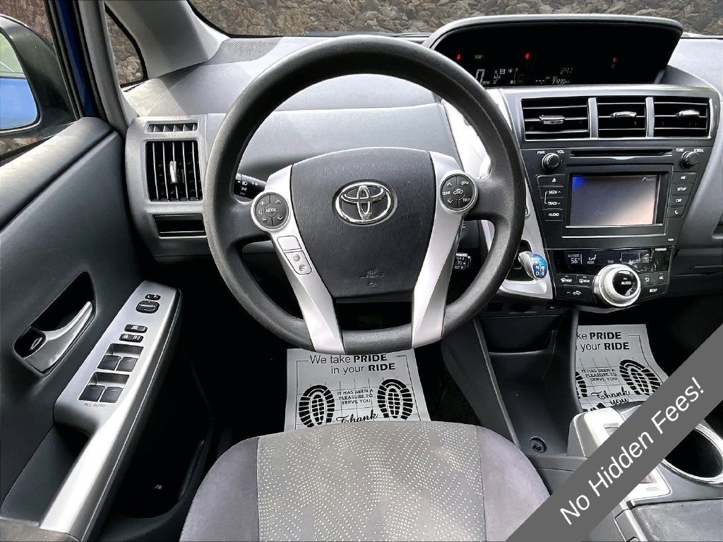 Used 2012 Toyota Prius V Two FWD image 5