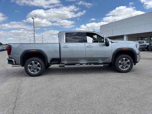 New 2026 GMC Sierra 2500 SLT w/ SLT Premium Package AWD/4WD image 8