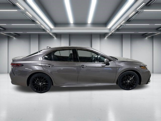 Used 2024 Toyota Camry XSE FWD image 1