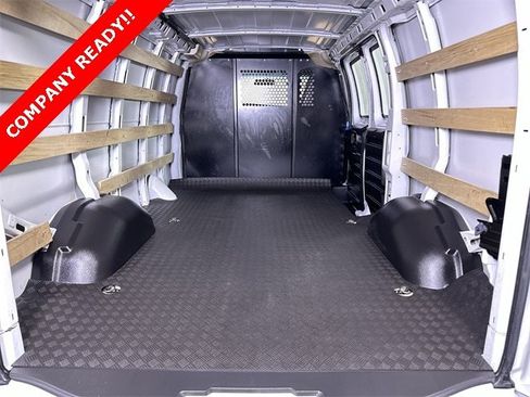 Used 2023 GMC Savana 2500 w/ Driver Convenience Package image 23