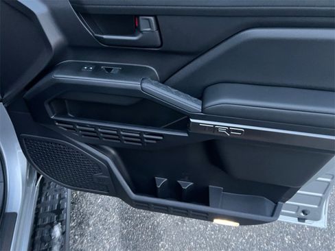 New 2025 Toyota 4Runner TRD Off-Road Premium image 17