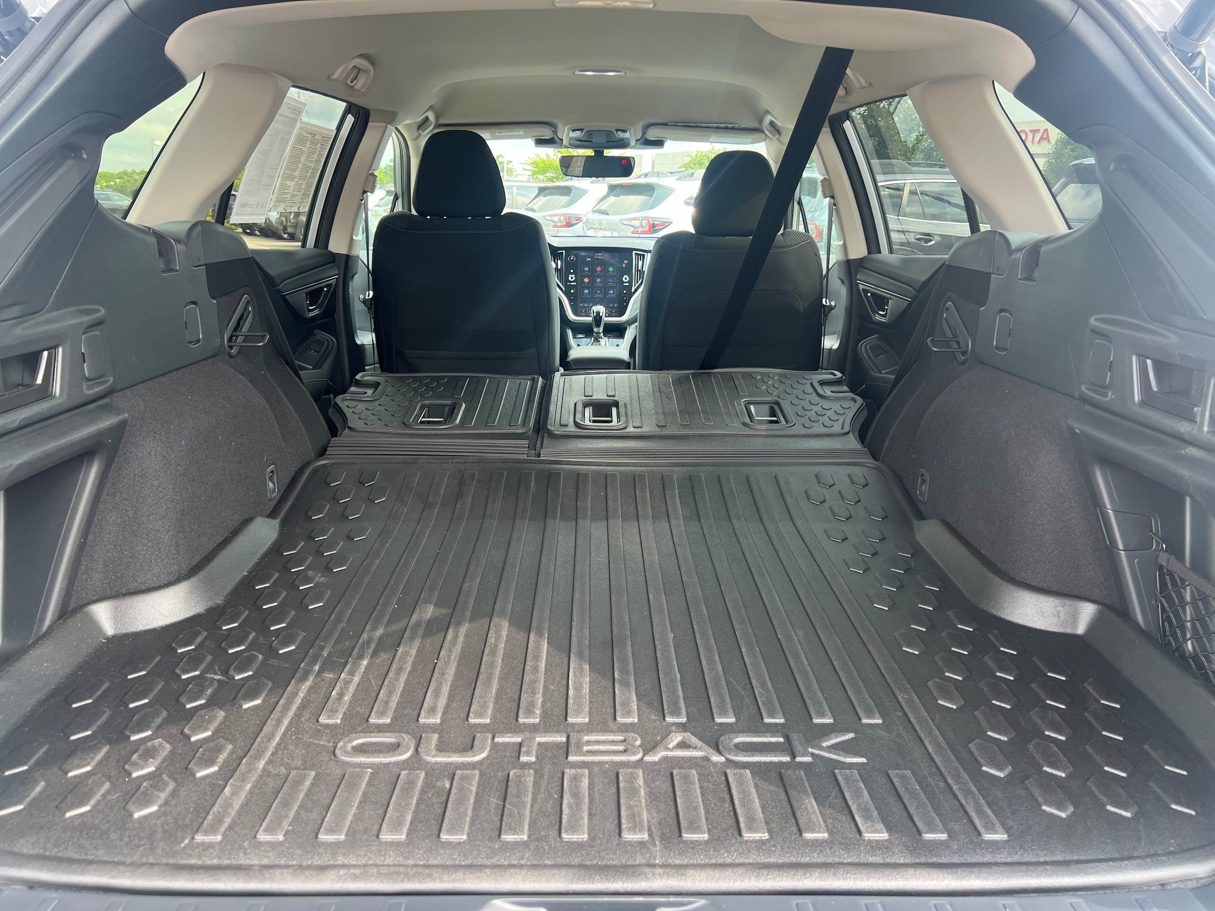 Certified 2025 Subaru Outback Premium AWD/4WD image 13