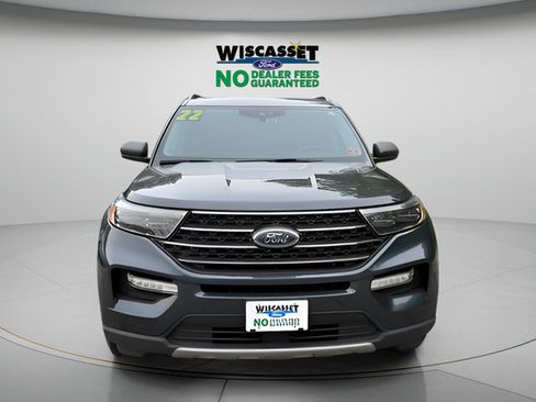 Certified 2022 Ford Explorer XLT w/ Equipment Group 202A AWD/4WD image 10