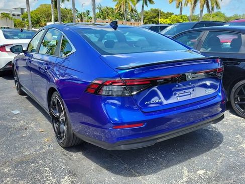 Used 2024 Honda Accord Sport image 4