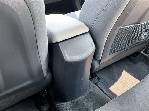 Used 2020 Hyundai Ioniq SEL FWD image 33